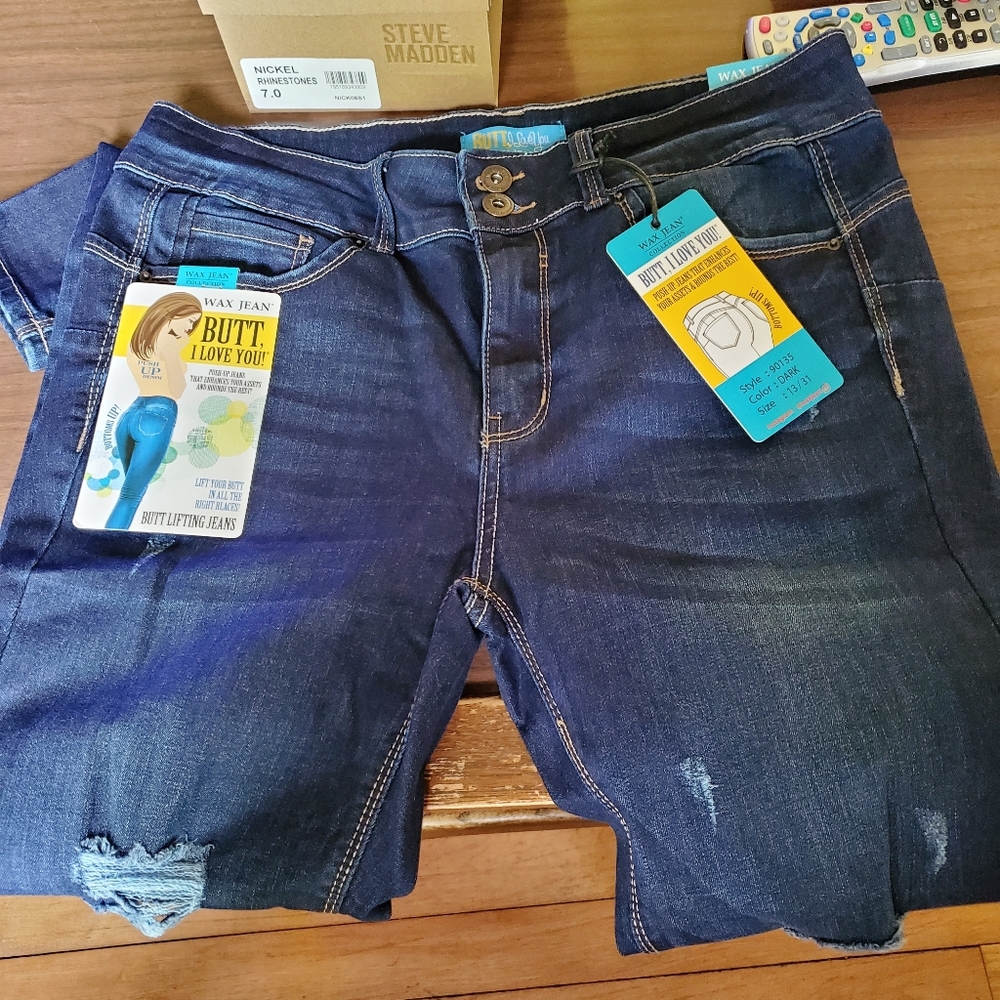 Fashion Nova stretch jeans